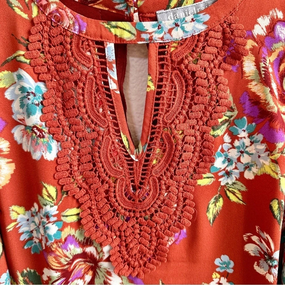 Daniel Rainn Boho Cottagecore Sleveless Top with Crochet Detail - Petite Medium - Picture 3 of 12